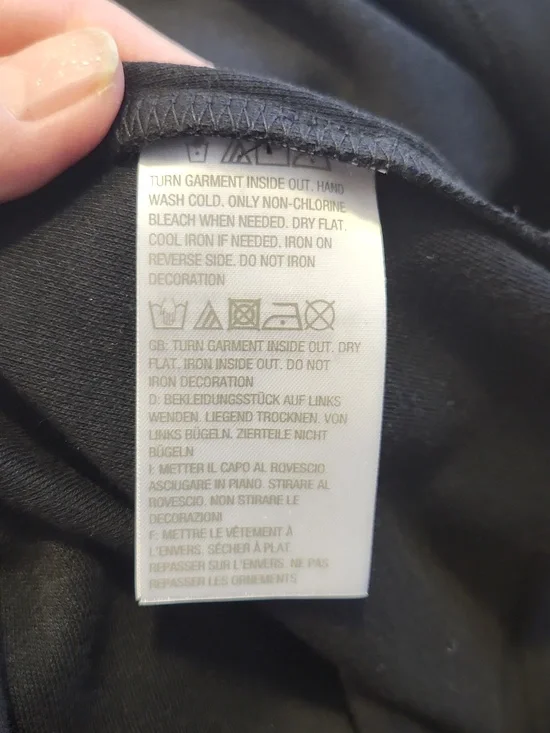 Quacker Factory By Jeanne Bicea Black Tee with Pink Sequin Flamingo Size L - Picture 12 of 15